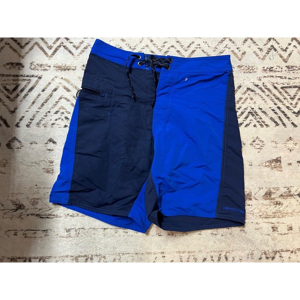 #J166 Men's Patagonia Size 28 Swim Shorts Blue 8" Inseam